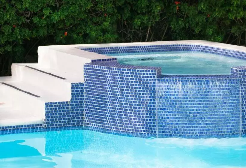 Hotelli Del Mar Inn Rosarito