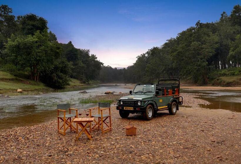Отель Lemon Tree Wildlife Resort, Kanha