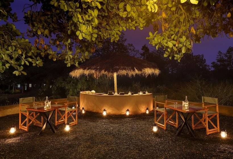 Отель Lemon Tree Wildlife Resort, Kanha