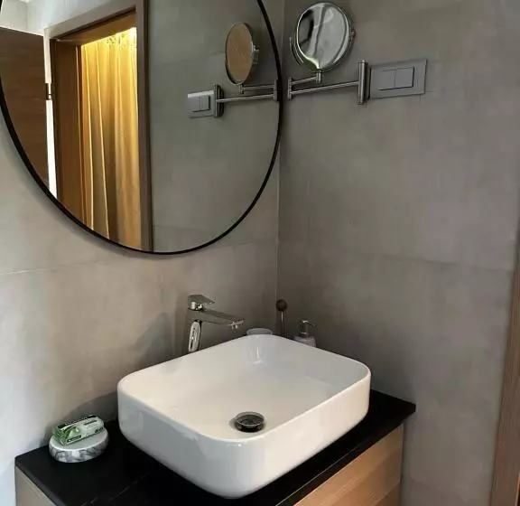 هتل Martinova Izba   Rooms & Apartments