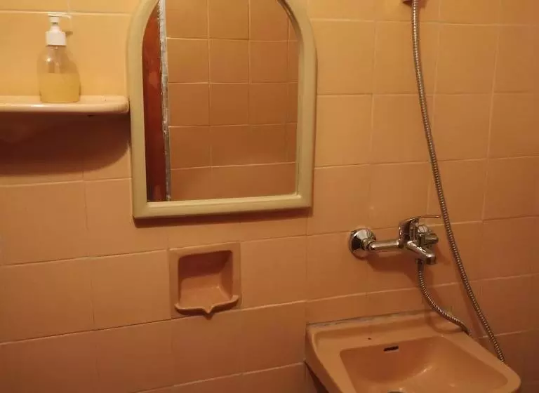 پانسیون Chapov Guest Rooms