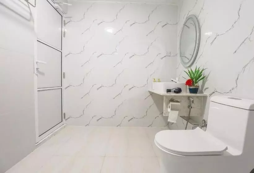 هتل Thoddoo Island Holiday Inn