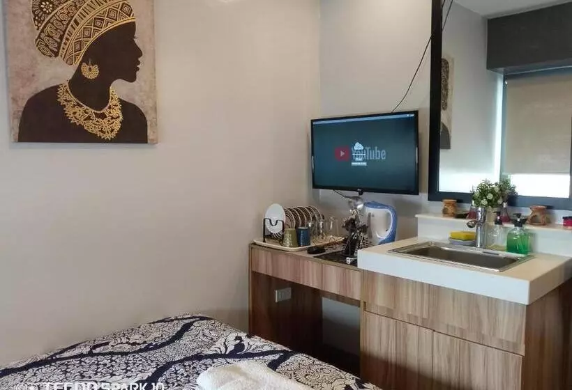 Nics Condotel  Massage,kingbed