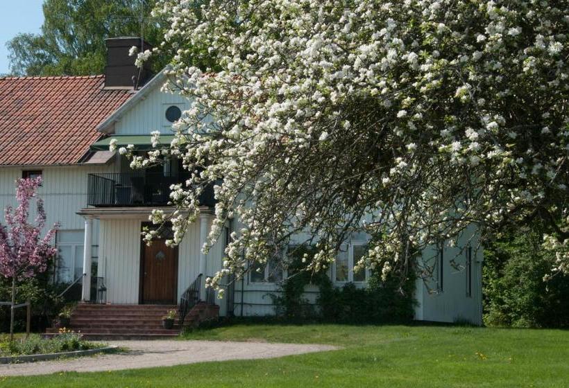 ベッドアンドブレックファースト Ekeby I Bro