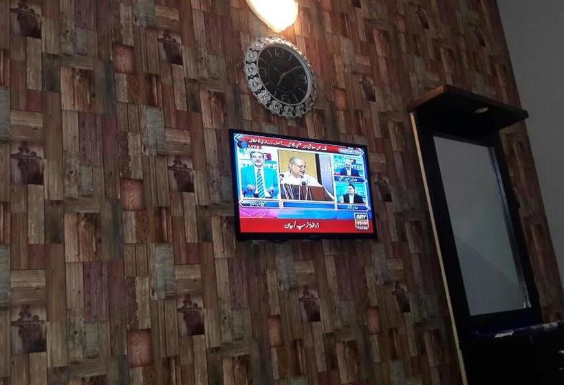 هتل Elegant Guest House Karachi