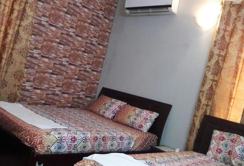 هتل Elegant Guest House Karachi