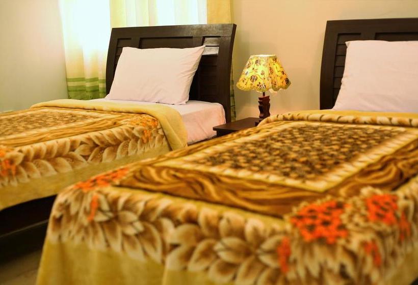 هتل Elegant Guest House Karachi