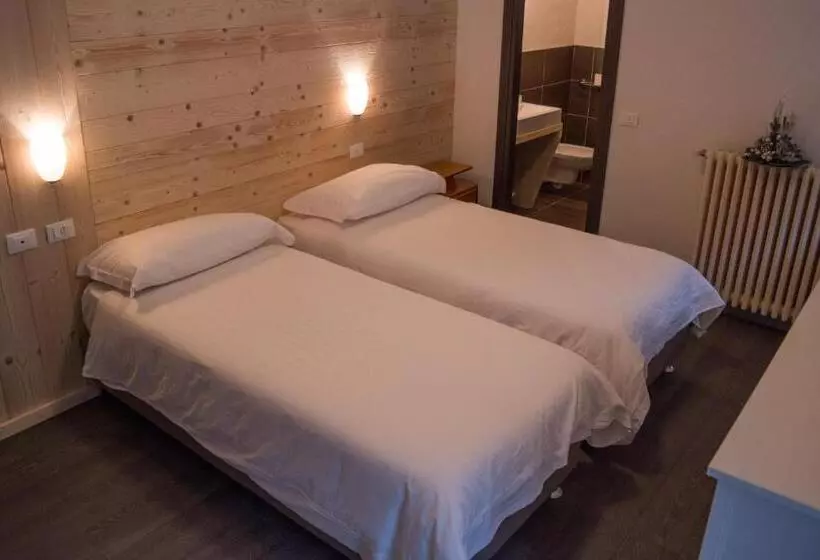 ホテル Italia