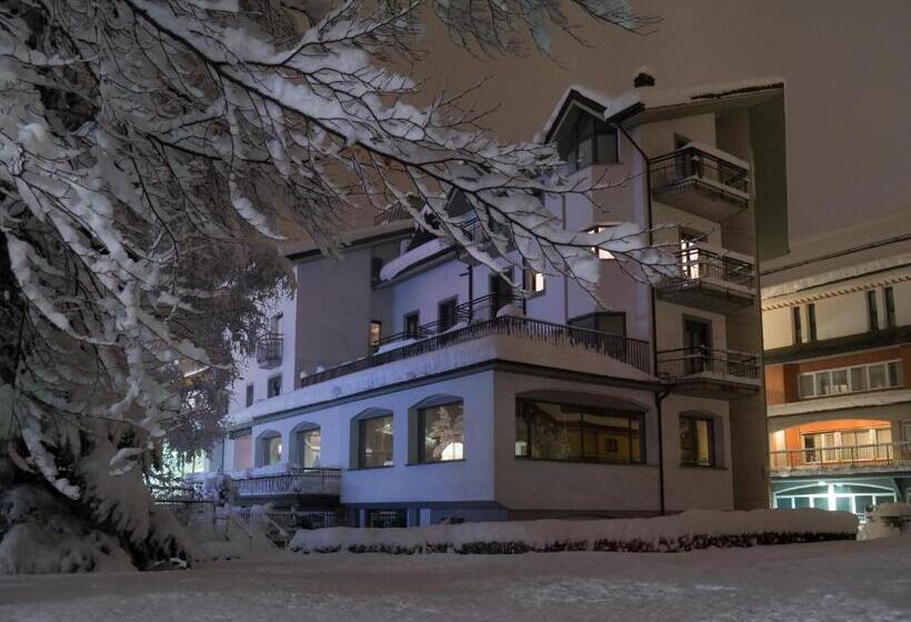 בית מלון כפרי Italia