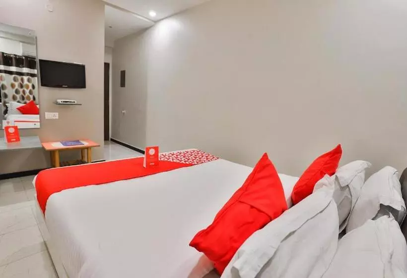 Nova Hotel Nildeep