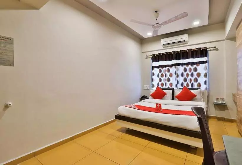 Nova Hotel Nildeep