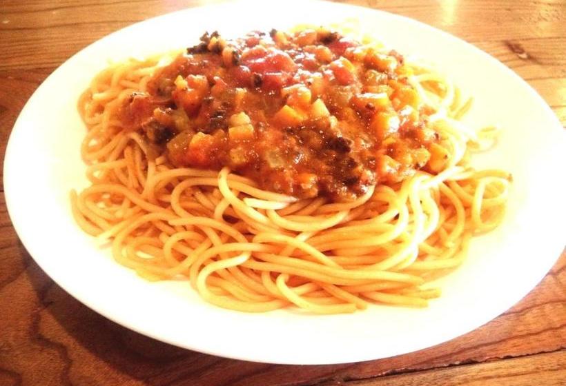 Hotelli Sky Garden Inn