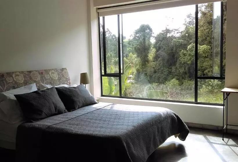 هتل Termales Tierra Viva