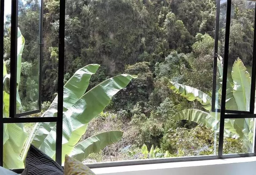 هتل Termales Tierra Viva