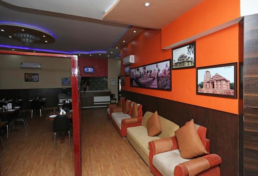 هتل Vivek Continental