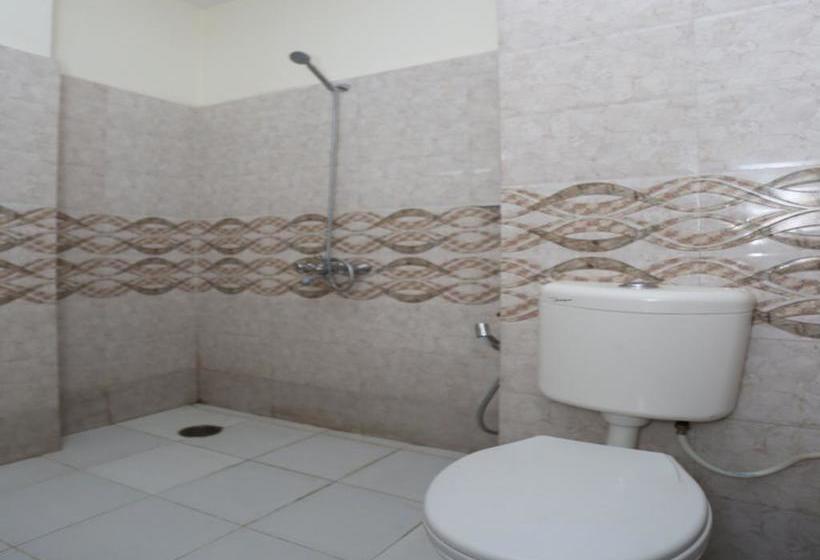 هتل Vivek Continental