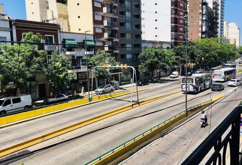 Lopez Hostel & Suites