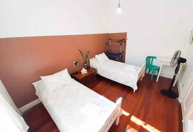 Lopez Hostel & Suites