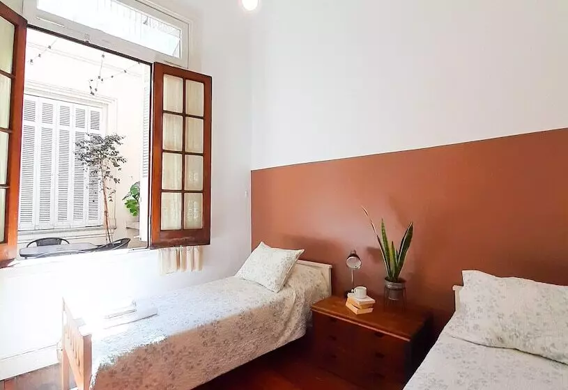 Lopez Hostel & Suites