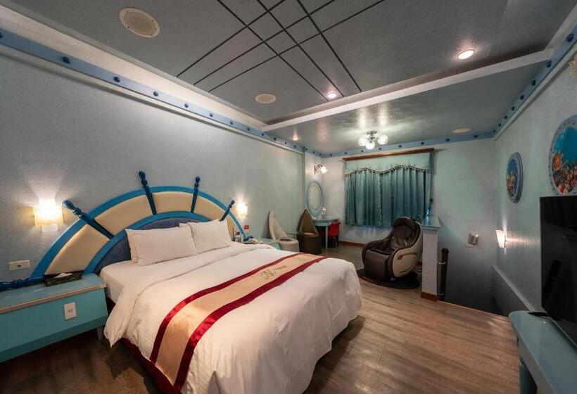 Natoli Motel