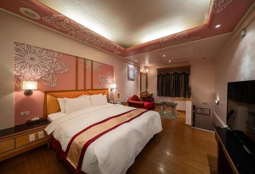 Natoli Motel