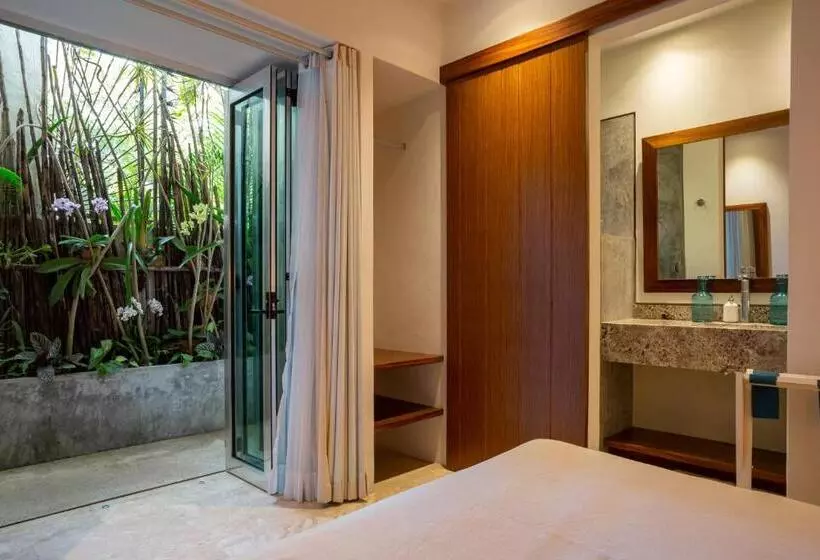 استراحتگاه Anjali Casa Divina