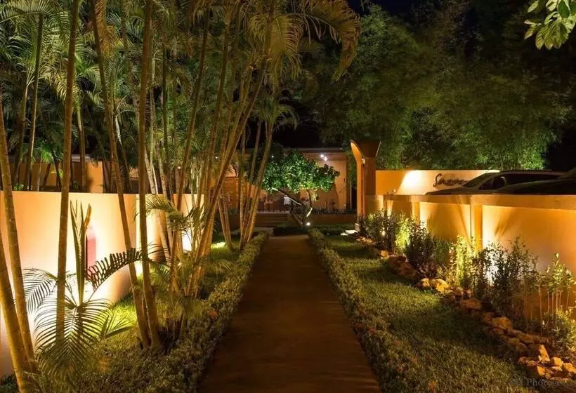 Sazana Villa Resort