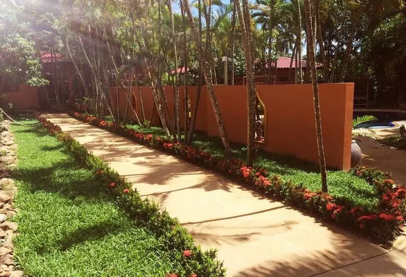 Sazana Villa Resort