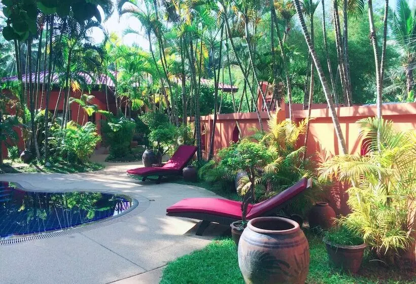 Sazana Villa Resort