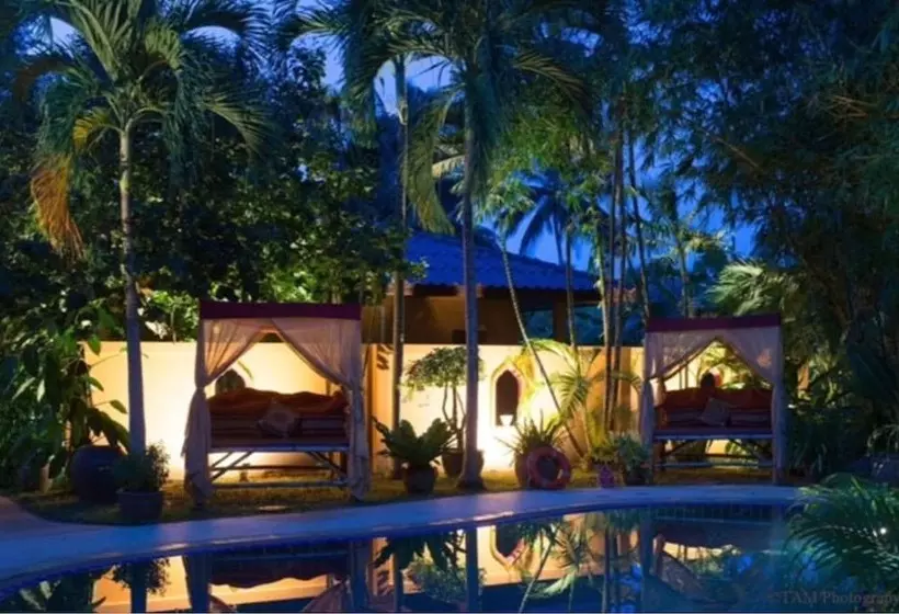Sazana Villa Resort