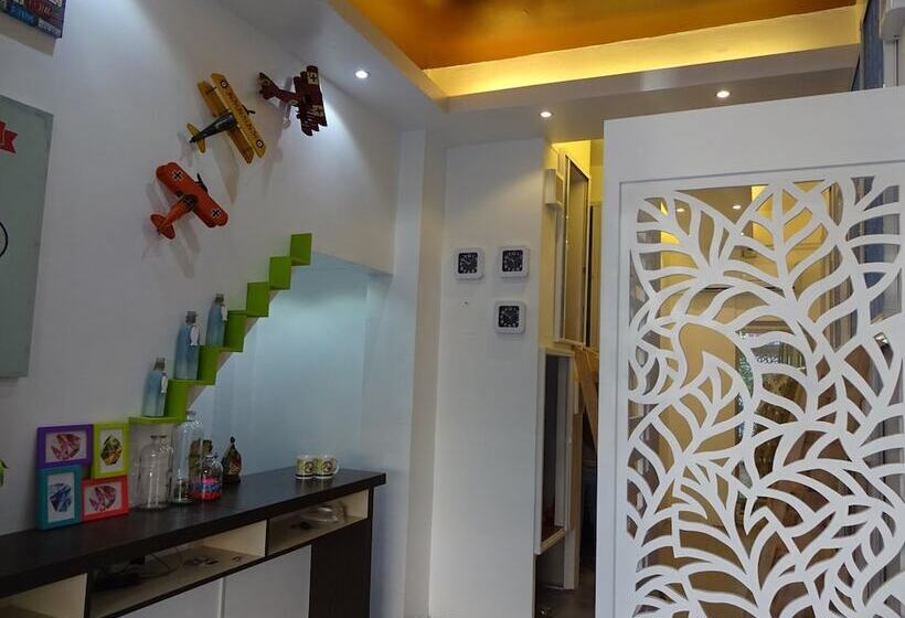 Shejoje Poshtel Hostel