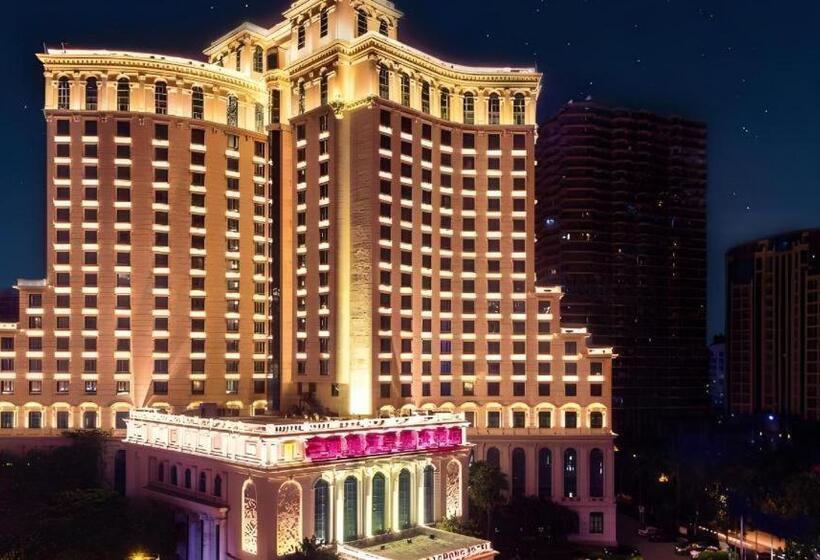 Sanya Baohong Hotel Side Tower