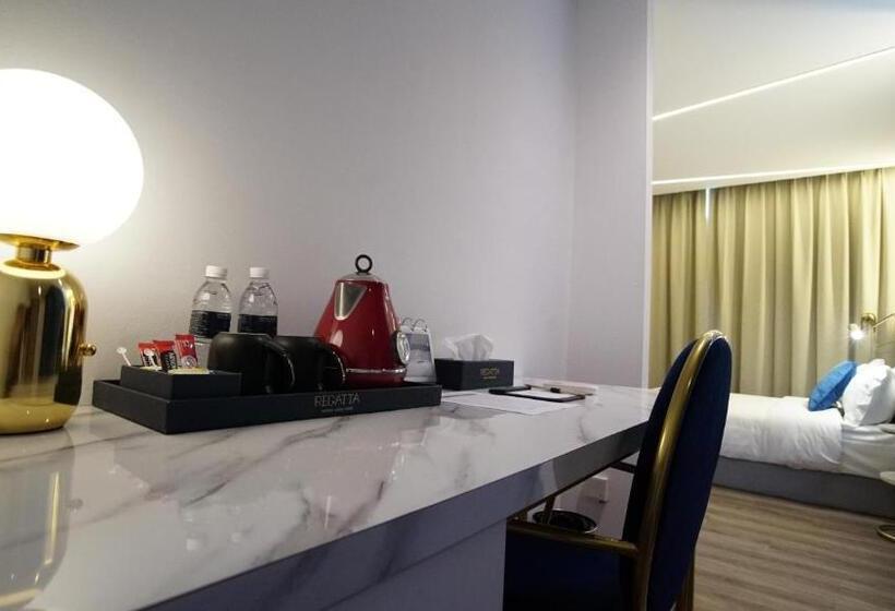 Hotel Best Stay At Kozi Square