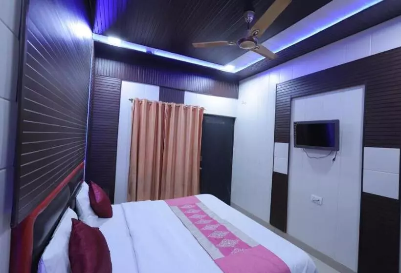 هتل Shine Riddhee Siddhee Poor Property