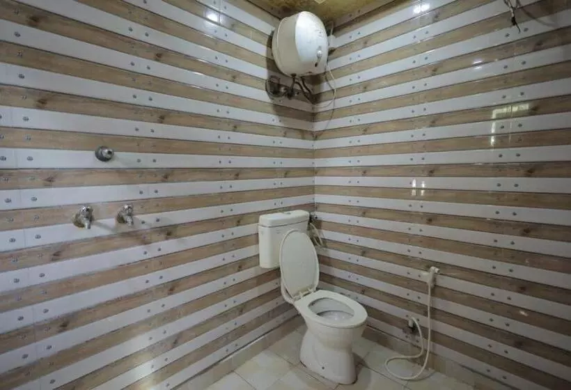 هتل Shine Riddhee Siddhee Poor Property
