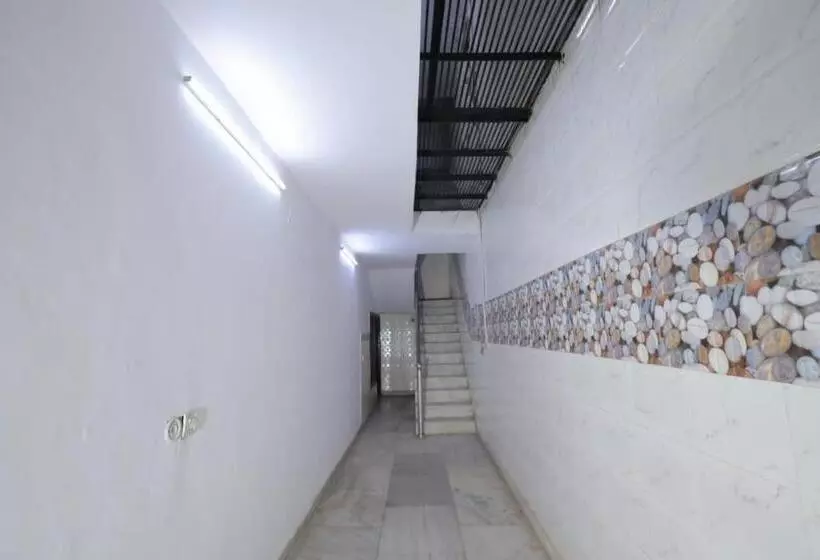 هتل Shine Riddhee Siddhee Poor Property