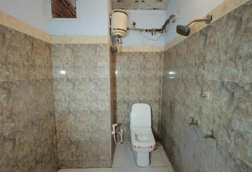 هتل Shine Riddhee Siddhee Poor Property