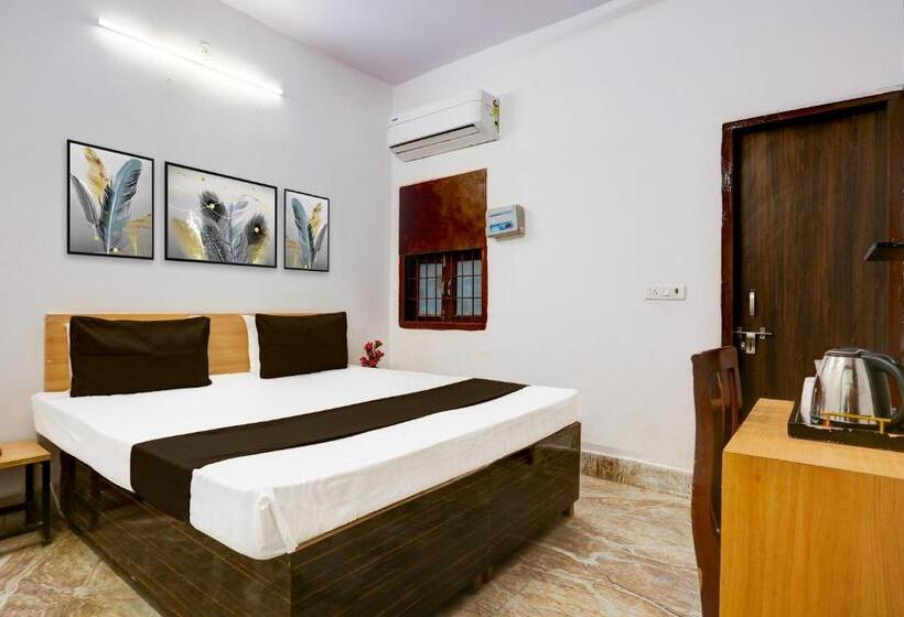Super Hotel Oo Hotel Shyam Residency Near Samaypur Badli Metro