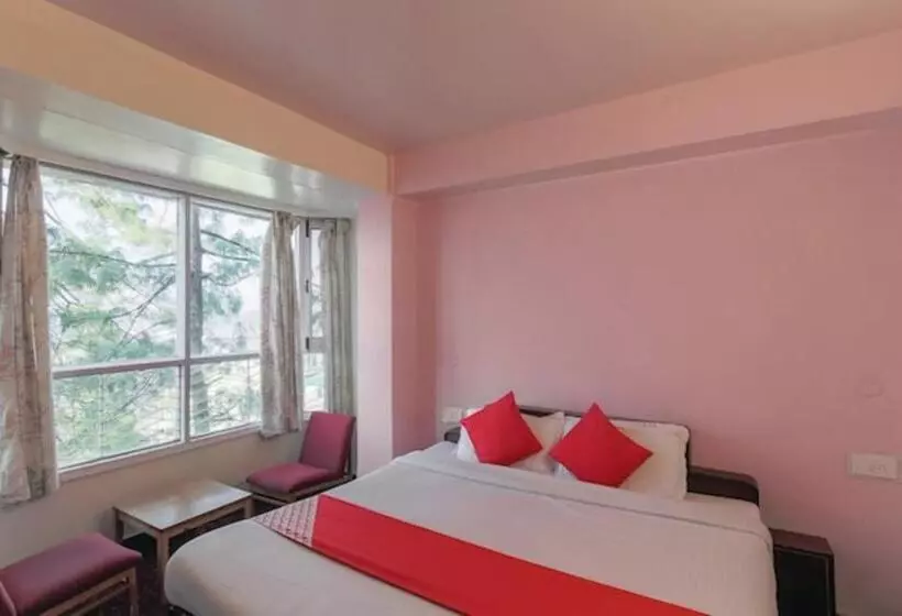 هتل Boho Stays Near Mall