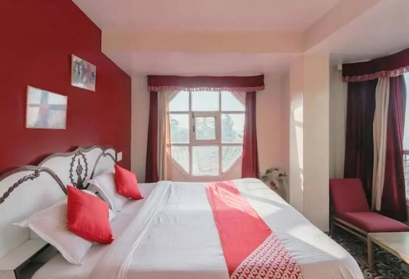 هتل Boho Stays Near Mall