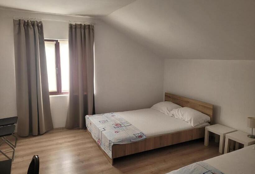 膳宿费 Vila Dalex