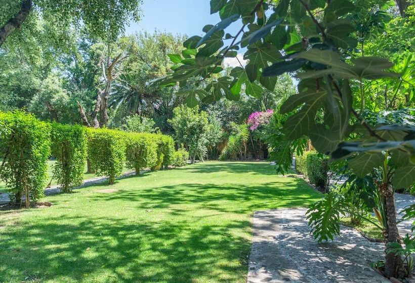 El Relox Hotel & Spa