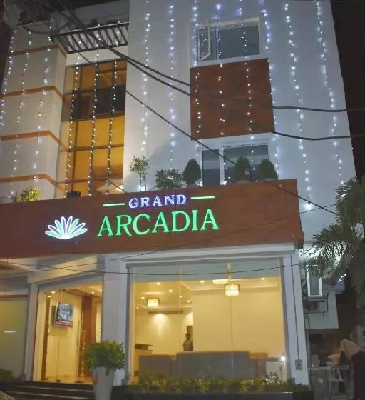 هتل Grand Arcadia