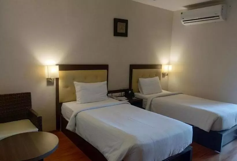 هتل Grand Arcadia
