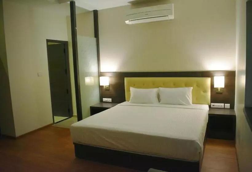 هتل Grand Arcadia