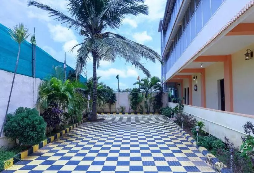 ホテル Oyo Rooms Golden Four Way Road Kanyakumari