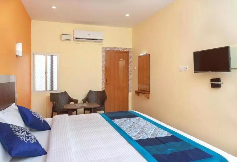 ホテル Oyo Rooms Golden Four Way Road Kanyakumari