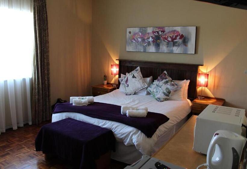 فندق The Hamlet Country Lodge