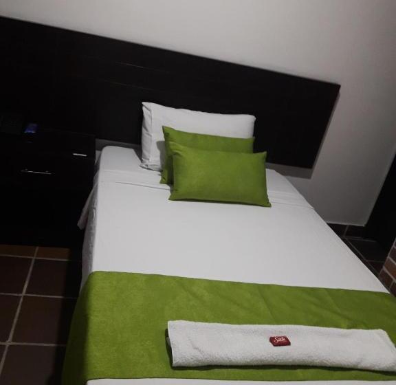 Hotel Valle De Beraca