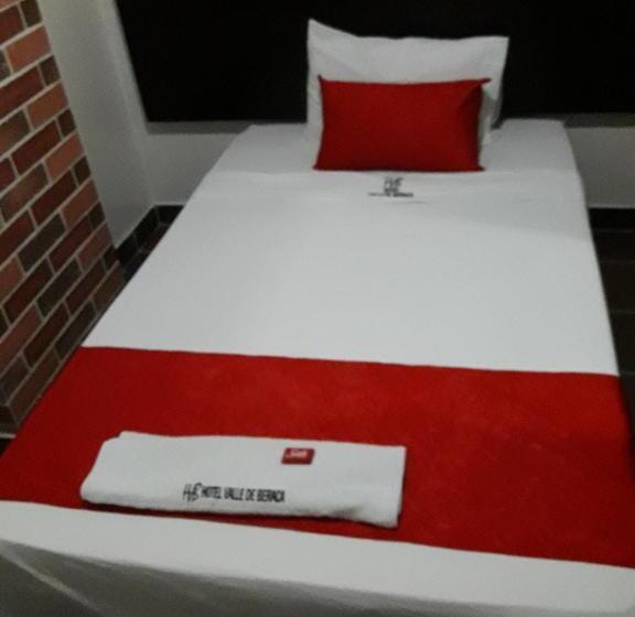 Hotel Valle De Beraca